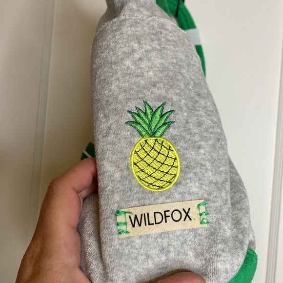 Wildfox Pineapple Tote Bag Green and Gray. NWT! - Picture 3 of 6